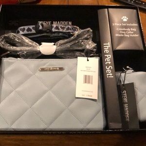 #37 💎Steve Madden Pet Set in Blue 💎